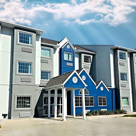 Microtel Inn & Suites By Wyndham Bluffs Консіл-Блафс Екстер'єр фото